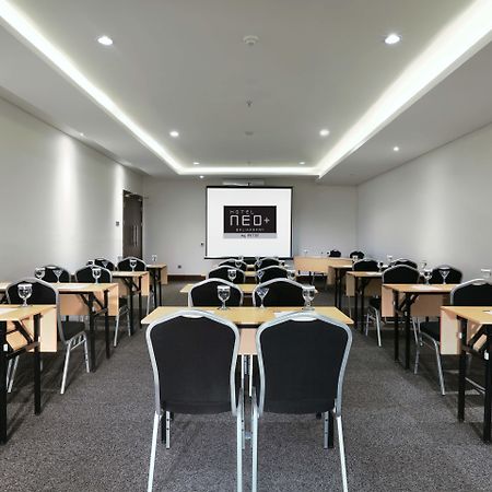 Hotel Neo+ Balikpapan By Aston Exterior foto