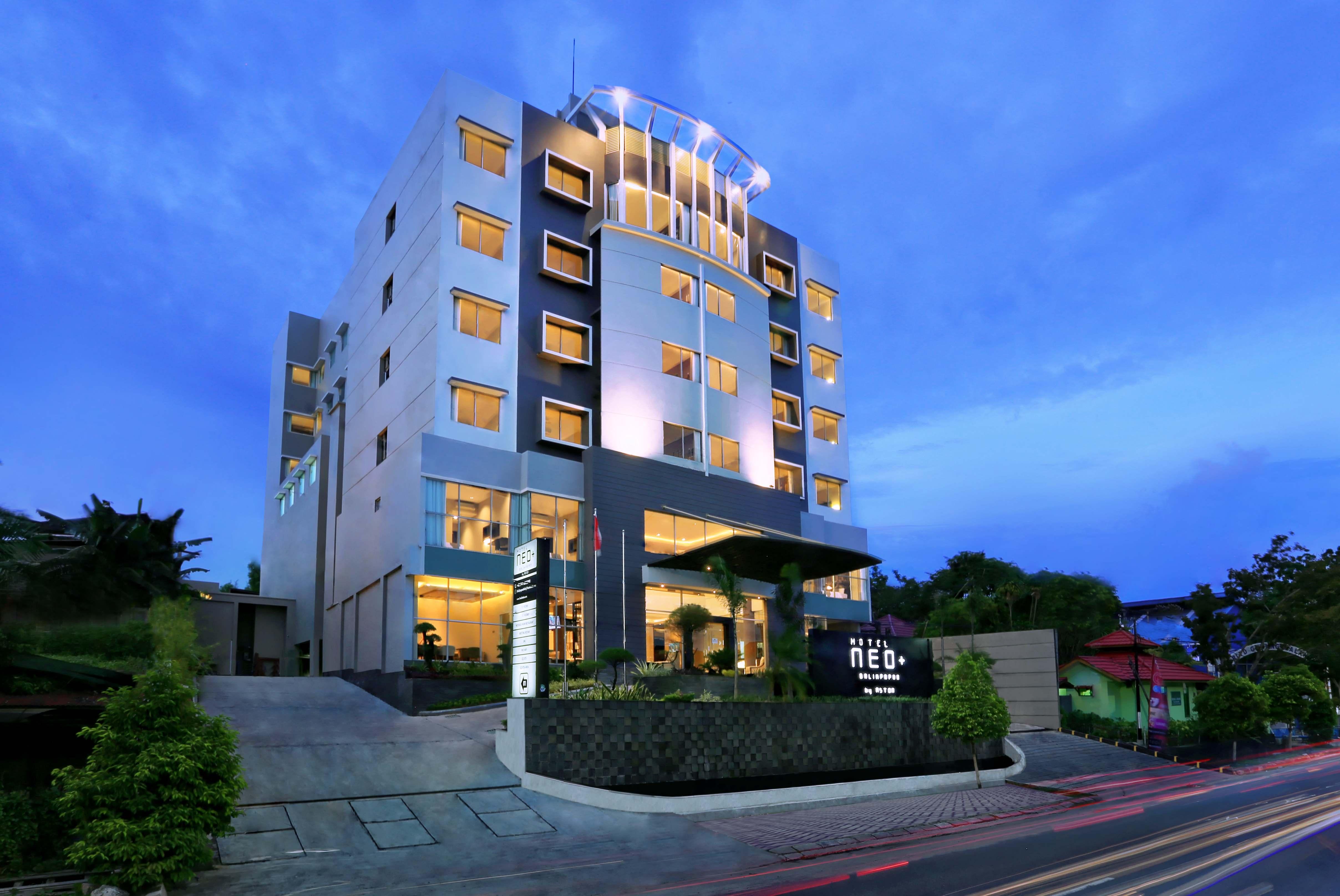 Hotel Neo+ Balikpapan By Aston Exterior foto