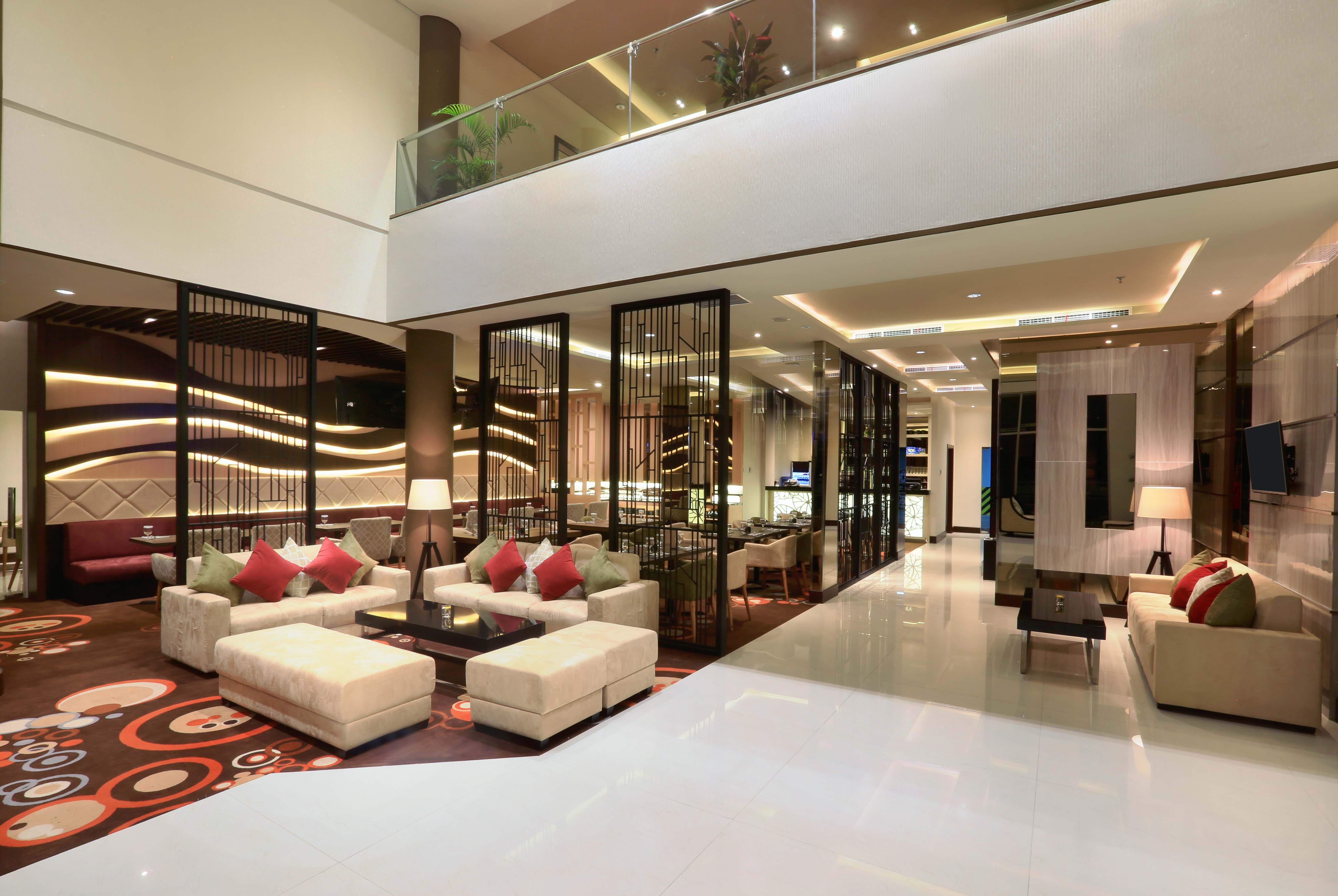 Hotel Neo+ Balikpapan By Aston Exterior foto
