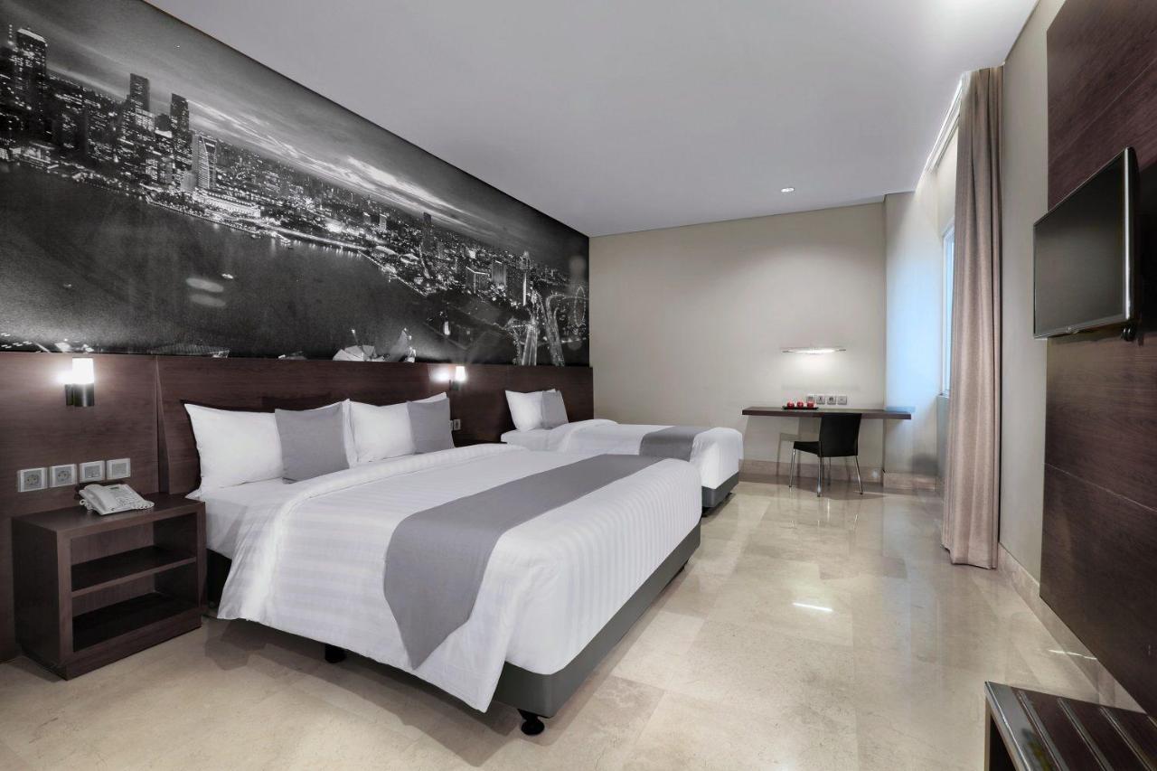 Hotel Neo+ Balikpapan By Aston Exterior foto