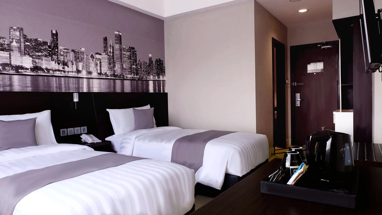 Hotel Neo+ Balikpapan By Aston Exterior foto