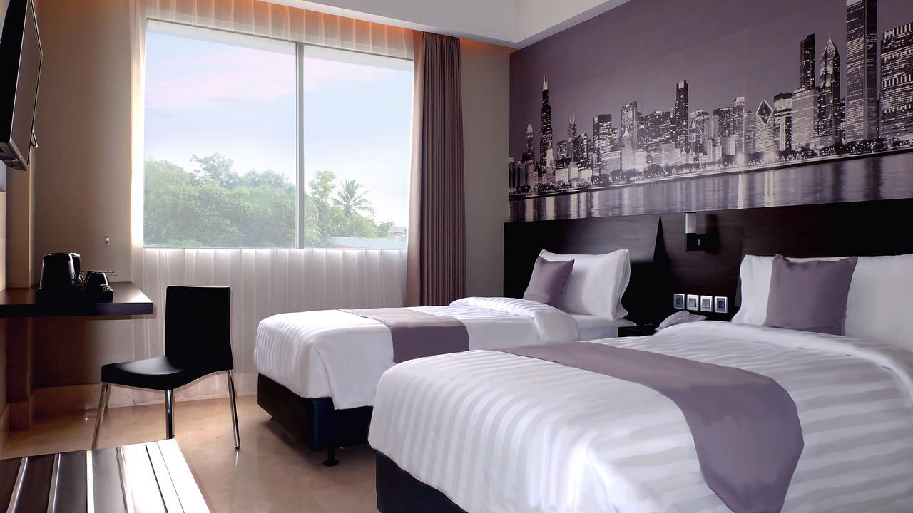 Hotel Neo+ Balikpapan By Aston Exterior foto