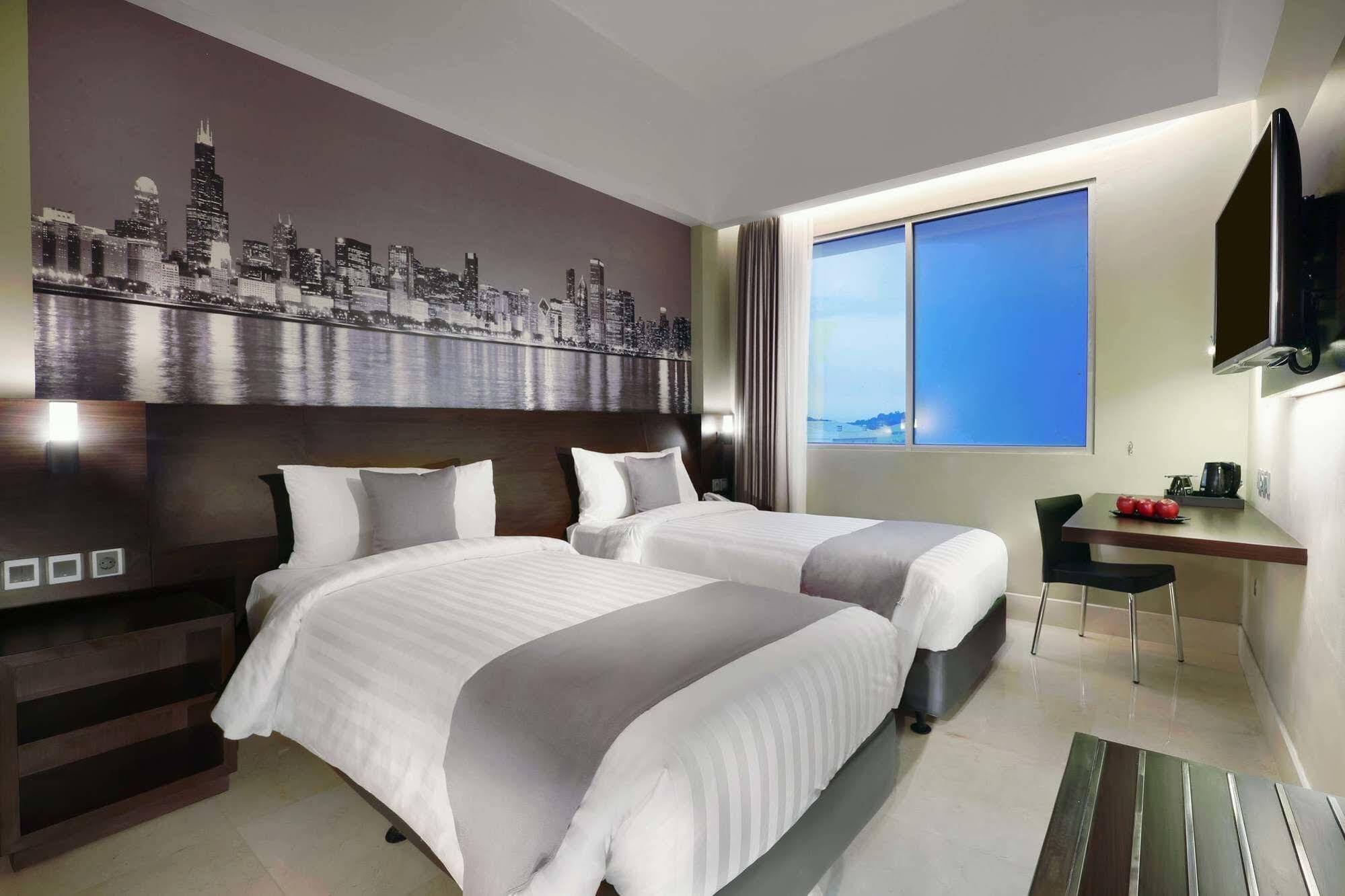 Hotel Neo+ Balikpapan By Aston Exterior foto